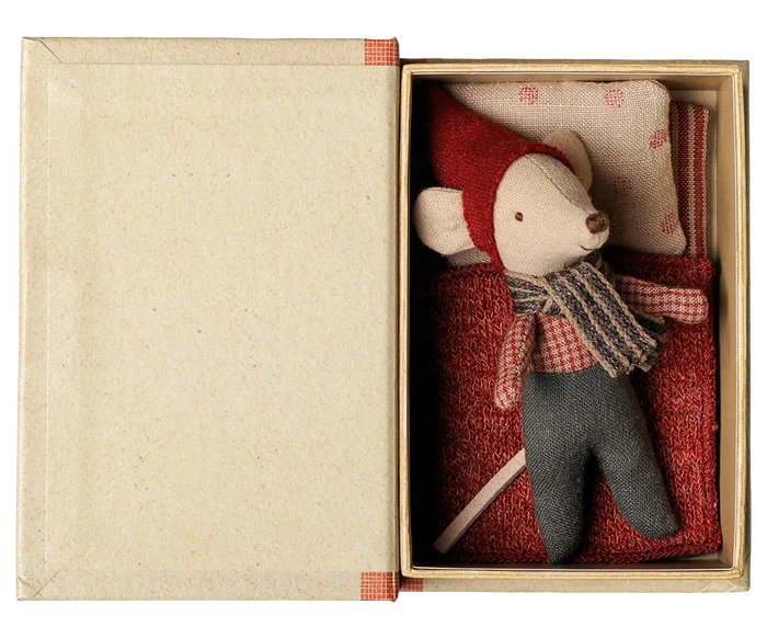 Baby Mouse In Book - Christmas - In Packaging