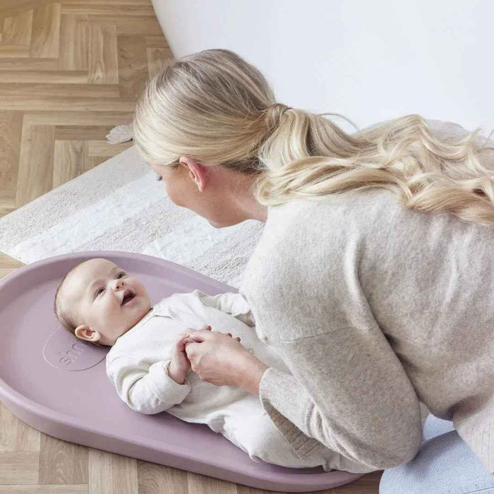 Shnuggle® Previjalna podloga Squishy Blossom Shnuggle