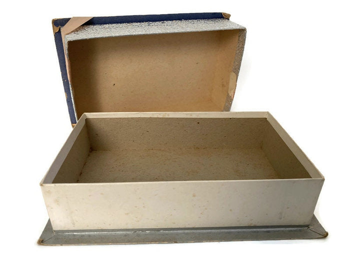 Antique Donna Deane Chocolate Box, Boston Candy Company at Duckwells