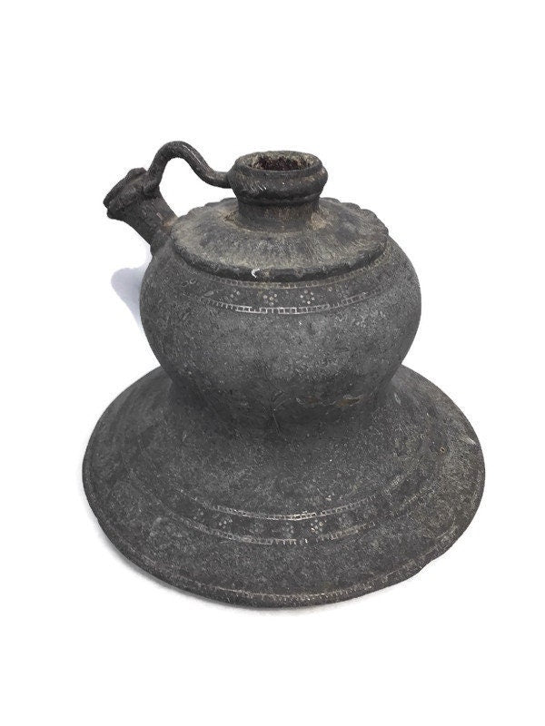 Antique Oil Lamp Base at Duckwells