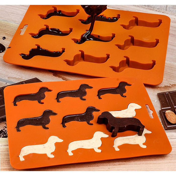 Chilly Sausage Dogs Mold Tray