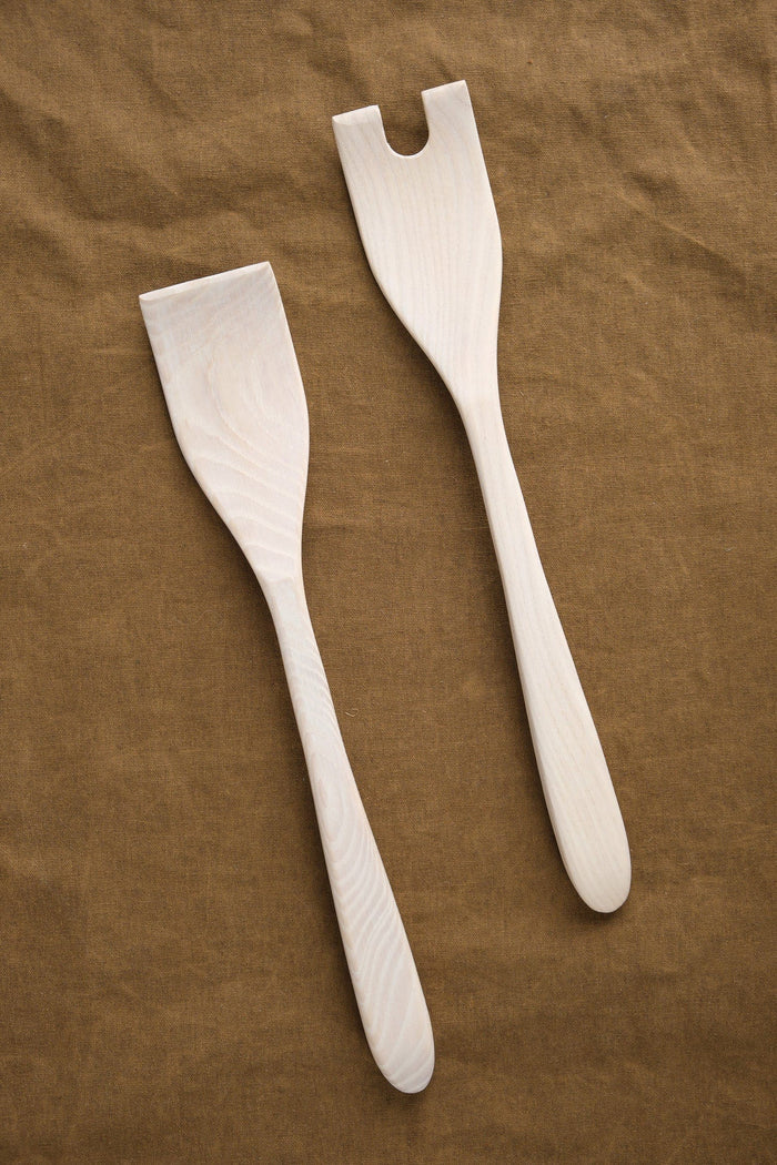 Farmhouse Pottery Home Kitchen Serving Crafted Salad Servers in White