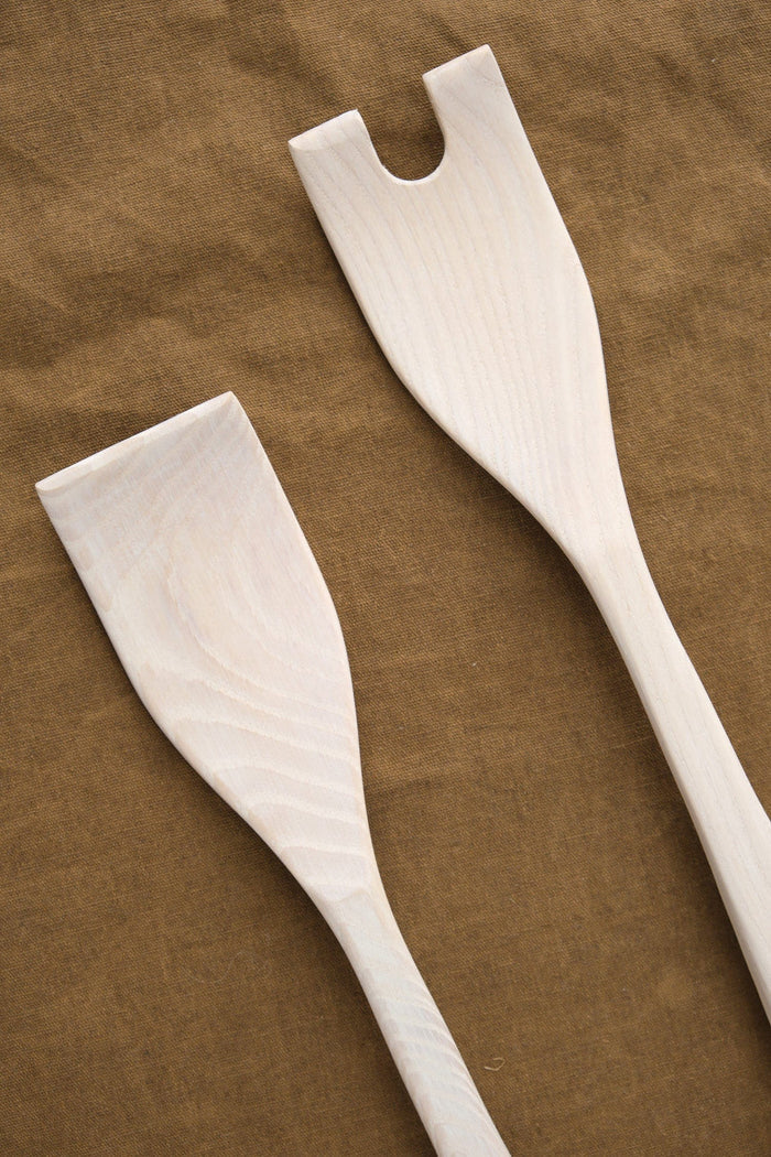 Farmhouse Pottery Home Kitchen Serving Crafted Salad Servers in White