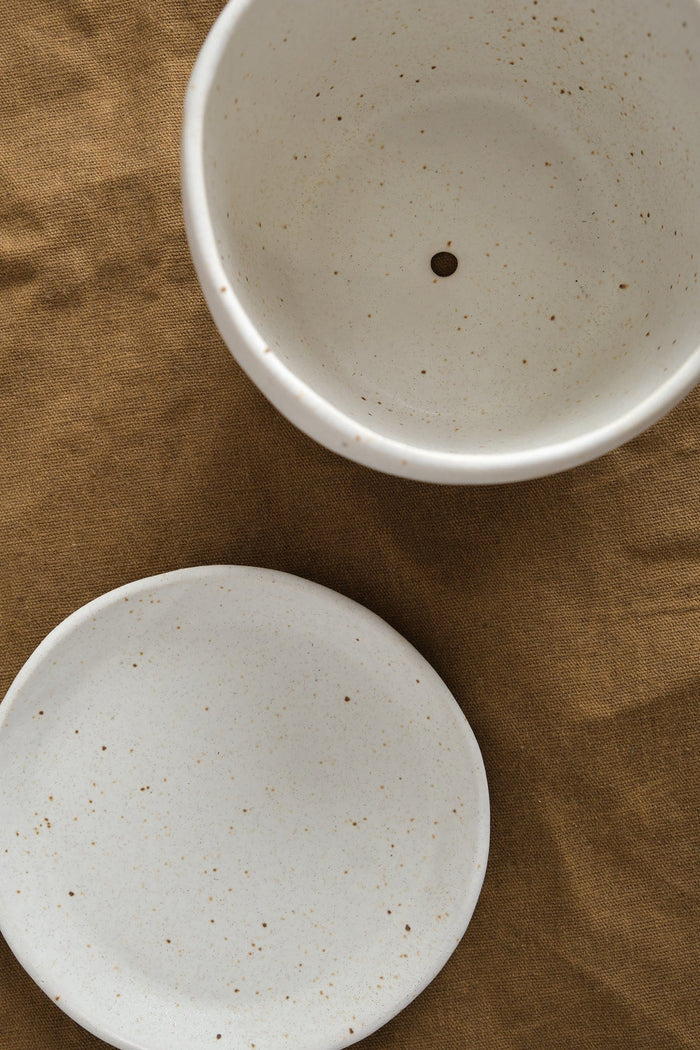 Rami Kim Studio Home Planters Face Pot Set in Oatmeal Oatmeal / 4” D X 4” H
