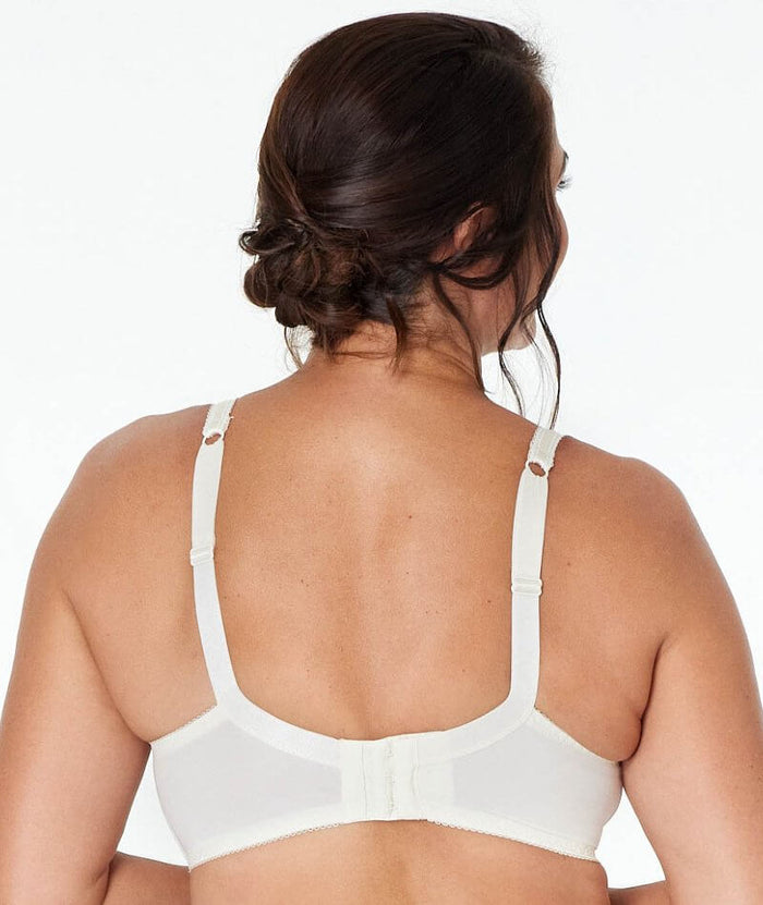 Fayreform Delicate Lace Underwire Bra - Ivory/Cream Tan Bras