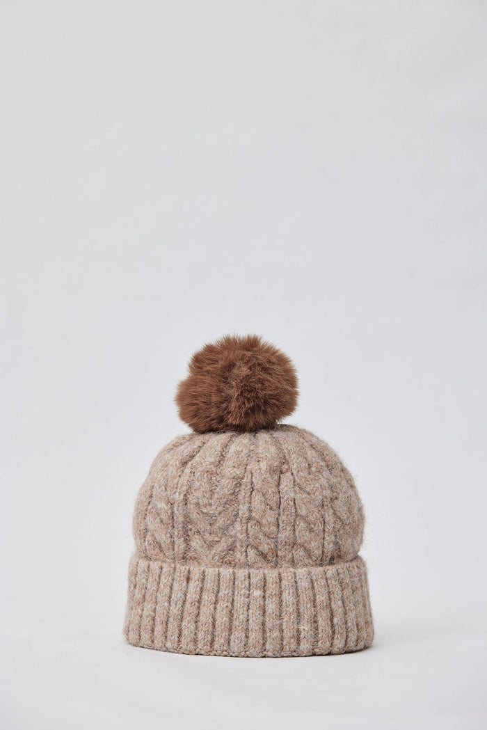 ALPINE CABLE BEANIE WITH POM