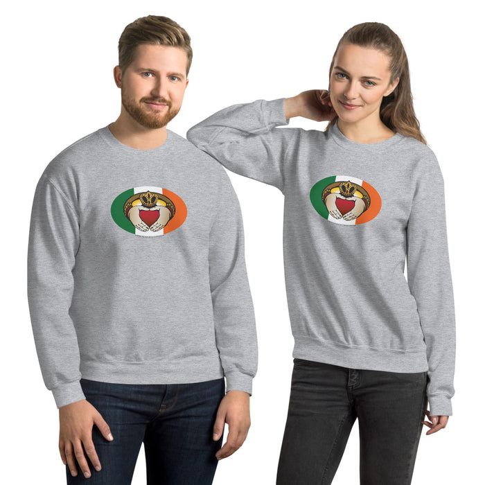 Irish Claddagh Oval Magnet, Unisex Sweatshirt