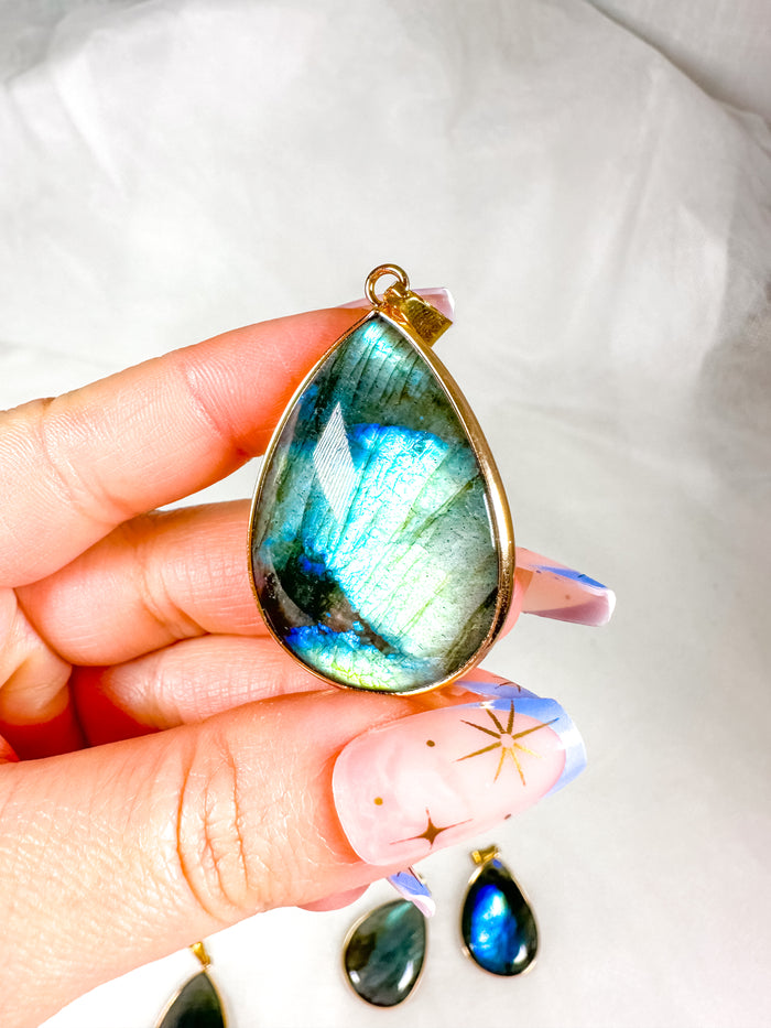 Labradorite Gold Pendent (PICK YOUR OWN)