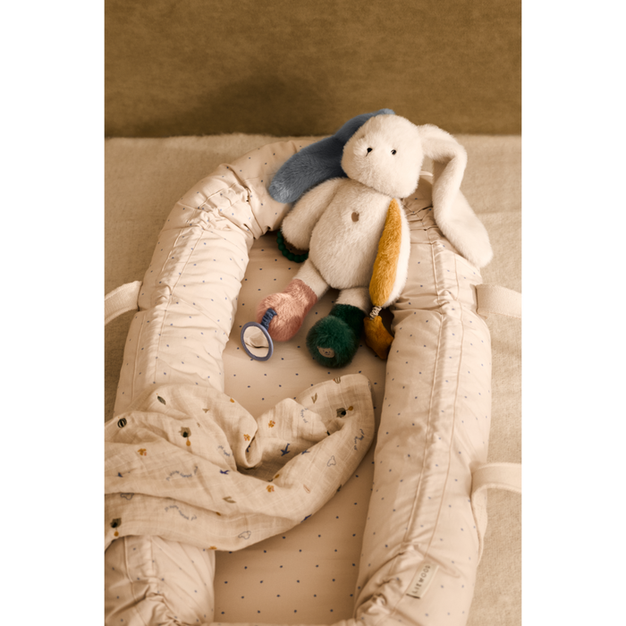 Liewood - Muslin Cloths - Set of 2 - Organic Cotton - Lewis - Star/Flying Mix - Lifestyle Cut 2