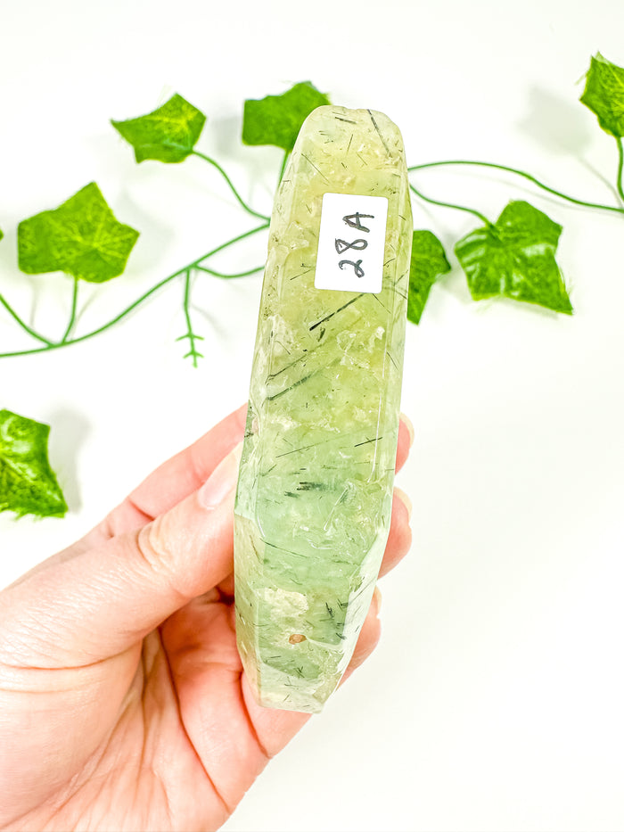 Prehnite Diamond (28A)