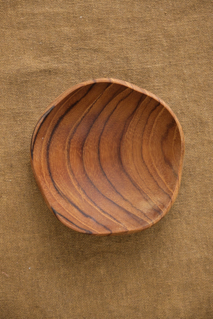 Be Home Home Kitchen Serving Teak Wavy Bowl Teak / 3" D X 1.25" H