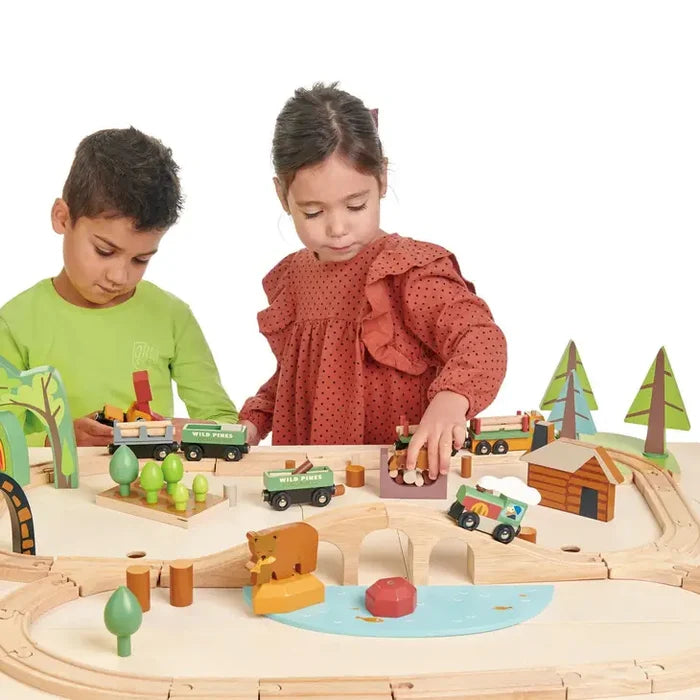 Tender Leaf Toys – Wild Pines Train Set