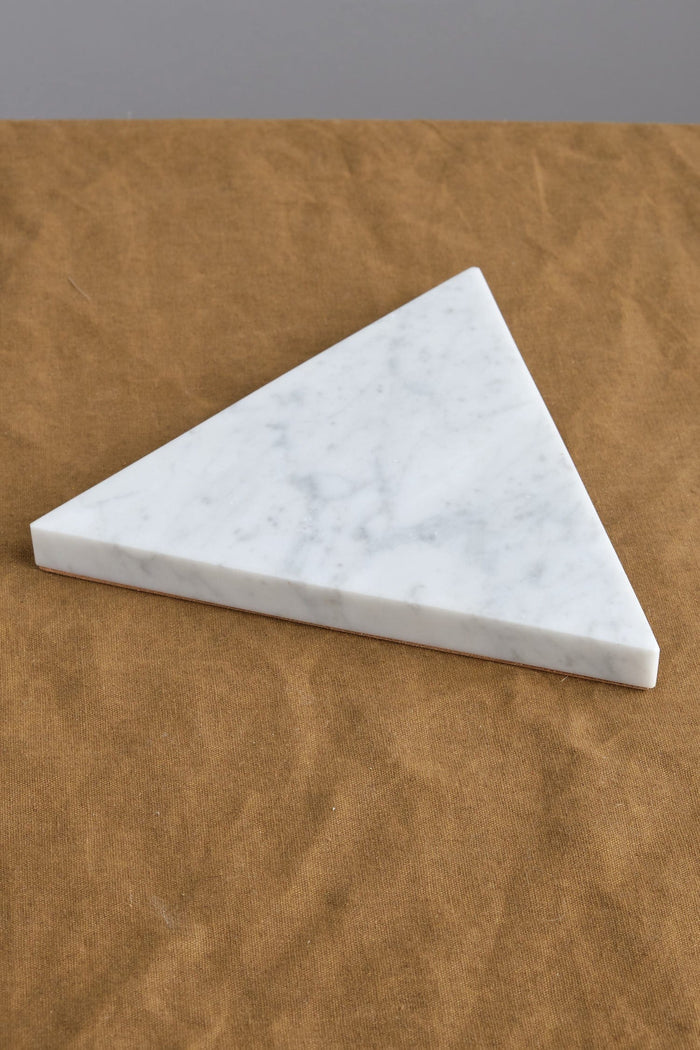 Fort Standard Home Kitchen Trivets Triangle Marble Trivet White Carrara / 7" L X 7" W X 1" H