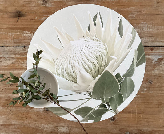 White King Protea Round Placemats