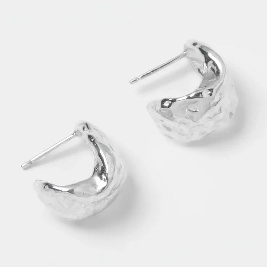Wolf Circus Jewelry – Roden Hoops in Silver